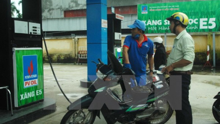 Yêu cầu thúc đẩy việc tiêu thụ xăng sinh học E5 trên toàn quốc