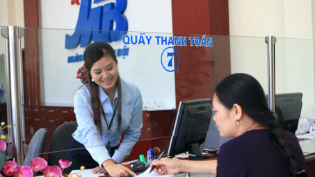 Bank stocks fuel market growth 