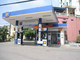 Quyết định về việc điều chỉnh địa điểm cửa hàng xăng dầu trên tuyến đường Hồ Chí Minh đoạn đi qua tỉnh Phú Thọ 