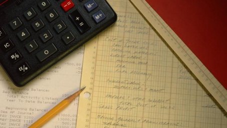 Discussion about fixed asset accounting process in enterprises which use Vietnamese accounting standards 