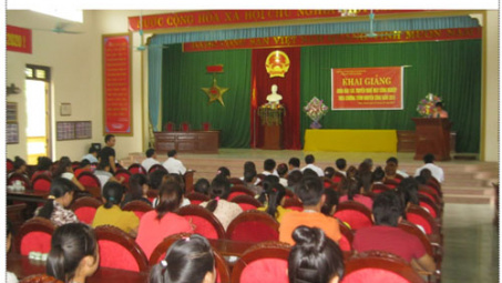 Vĩnh Phúc: Khai giảng khóa đào tạo nghề May công nghiệp
