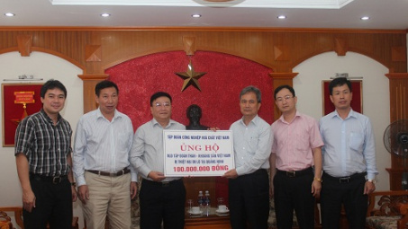 Tập đoàn Công nghiệp Hóa chất Việt Nam thăm hỏi, động viên chia sẻ với người lao động Tập đoàn Than - Khoáng sản Việt Nam và đồng bào bị lũ   
