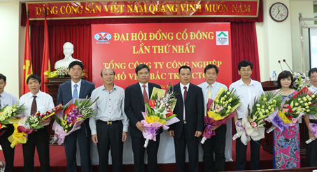 Tổng công ty Công nghiệp Mỏ Việt Bắc - Vinacomin tiếp tục tăng trưởng ổn định