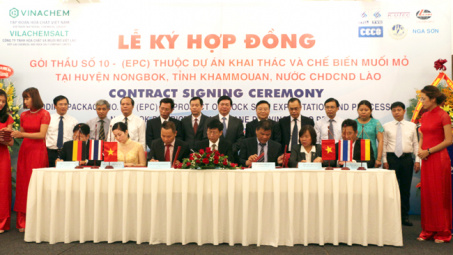 Lễ ký kết Hợp đồng EPC Dự án khai thác và chế biến muối mỏ tại Lào