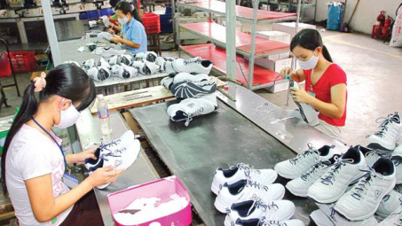 Hiệp hội Da giày túi xách Việt Nam (Lefaso): Gắn công tác thi đua với cuộc vận động “Người Việt Nam ưu tiên dùng hàng Việt Nam”