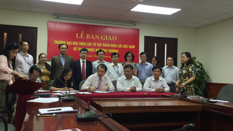 Lễ Bàn giao Trường Đại học Điện lực từ Tập đoàn Điện lực Việt Nam về trực thuộc Bộ Công Thương 