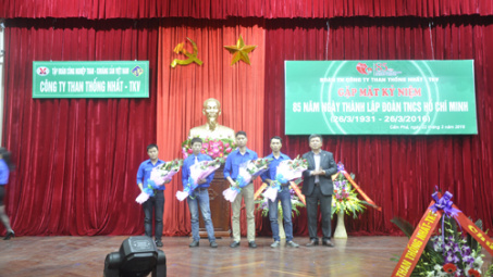 Tuổi trẻ Than Thống Nhất trong buổi gặp mặt nhân kỷ niệm 85 năm ngày Thành lập Đoàn TNCS - Hồ Chí Minh