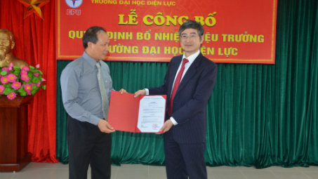 Bộ Công Thương công bố Quyết định bổ nhiệm Hiệu trưởng Trường Đại học Điện lực Hà Nội