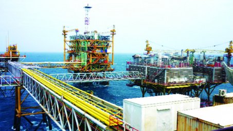 The revenue of PetroVietnam in first half reaches over 2.4 billion USD
