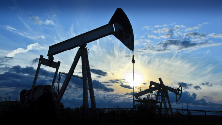OPEC dự báo lượng dầu dự trữ ở mức cao sẽ kéo dài đến năm 2017