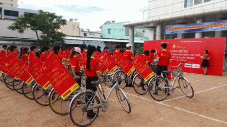 Cần Thơ: Diễu hành cổ động cho Chương trình Tự hào hàng Việt Nam 2016