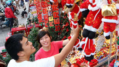 Sôi động thị trường quà tặng, đồ trang trí Giáng sinh 2016