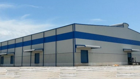 Opening two-hectare warehouse in Binh Duong province