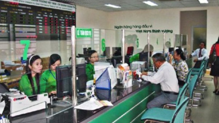Singapore’s GIC fund negotiates to buy Vietcombank’s shares 