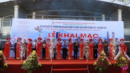 The 2016 International EWEC Trade and Tourism Fair opened in Da Nang