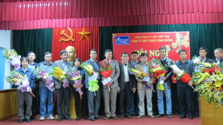 Công ty Giấy Tissue Sông Đuống: Hoàn thành xuất sắc nhiệm vụ năm 2016 