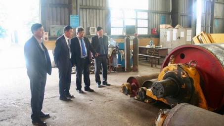 Thứ trưởng Bộ Khoa học và Công nghệ Trần Văn Tùng thăm và làm việc tại Viện Cơ khí Năng lượng và Mỏ