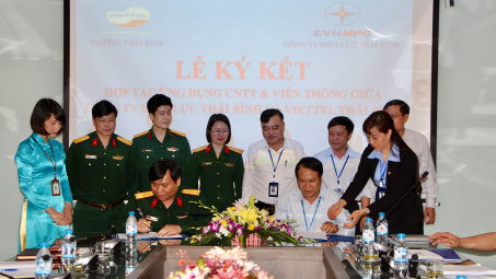 Điện lực Thái Bình và Viettel   ký thỏa thuận hợp tác 