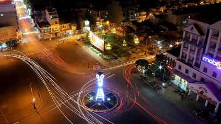 Vợ “phòng” chồng “đội”