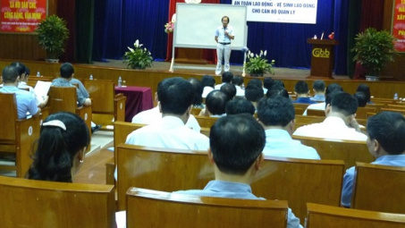 Tổng Công ty Giấy Việt Nam: Tập huấn An toàn – Vệ sinh lao động cho cán bộ quản lý 