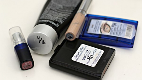 Mỹ phẩm nhập lậu gắn mác hàng “xách tay” bán tràn lan
