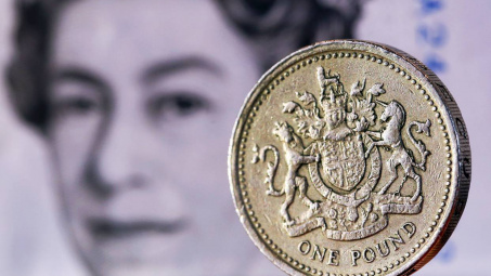 Đồng bảng Anh yếu đi trước thềm vòng đàm phán mới về Brexit