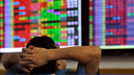 Vietnam stocks fall for third straight day