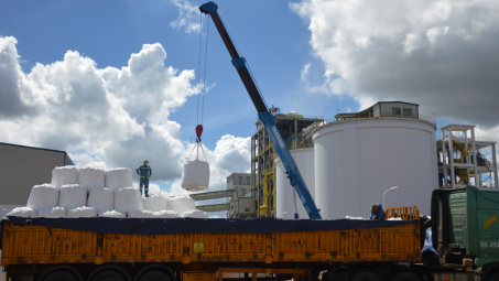 Dak Nong earns 50 million USD from aluminium hydroxide export