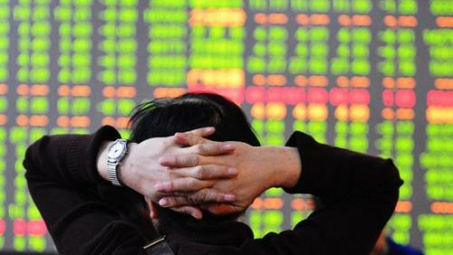 Reference exchange rate goes down 3 VND at week’s beginning