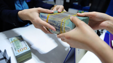 Reference exchange rate stays stable