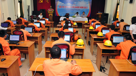 EVN HANOI tổ chức Hội thi thợ giỏi năm 2017