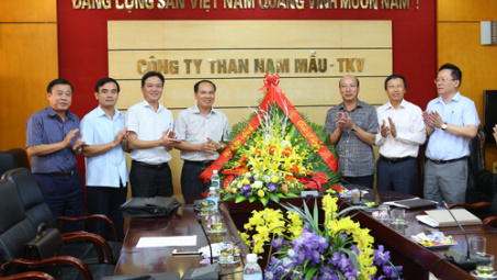 Mặc dù khó khăn nhưng Than Nam Mẫu vẫn là điểm sáng