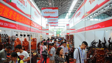 CAEXPO helps boost Vietnam-China trade ties 
