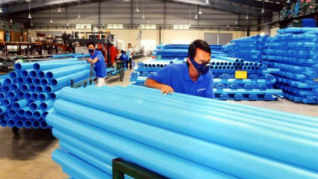 Stocks end mixed on investor caution 