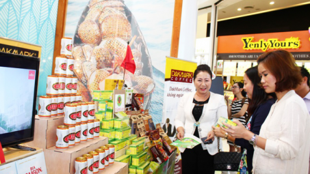 TCC Group asked to support Vietnamese goods’ entry into Thailand 