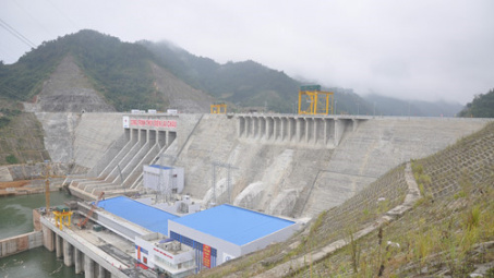 Trung Son hydropower puts fourth turbine into operation