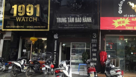 Apple bites into illegal shops in Vietnam 