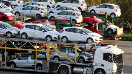Indian cars flood Vietnam market 