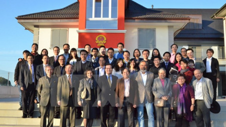 OV scholar suggests shifting to overseas venture investment 