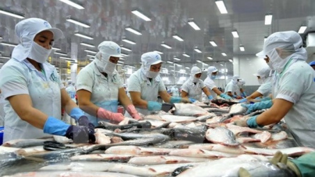 Spanish press informed about Vietnam’s tra fish products 