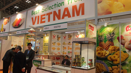 Vietnam attends largest food fair in Japan