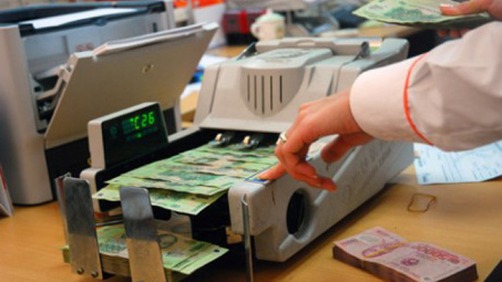 Central bank moves to accelerate restructuring of credit institutions