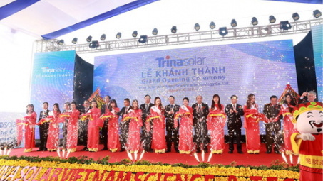 Solar panel-producing factory inaugurated in Bac Giang 