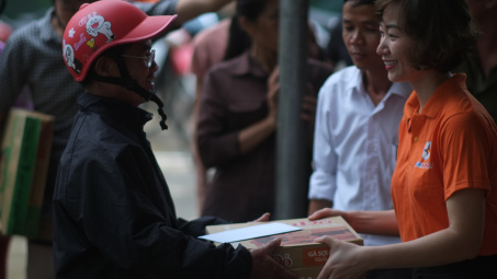 EVN HANOI tổ chức tháng "Tri ân khách hàng" năm 2017