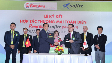 Rang Dong, Sojitz Pla-Net sign strategic partnership