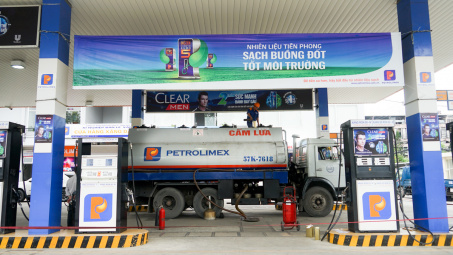 Petrolimex Sài Gòn tiên phong cung cấp Điêzen mức 5 tại TP. Hồ Chí Minh