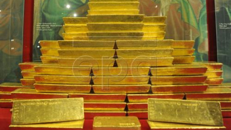 Đồng USD phục hồi đẩy giá vàng thế giới đi xuống