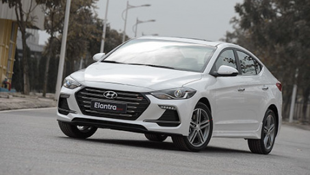 Hyundai Elantra ra mắt tại Việt Nam, giá 729 triệu đồng