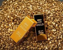 Giá vàng ngày 4/4: Dồn dập tin xấu, tiếp tục lên đỉnh