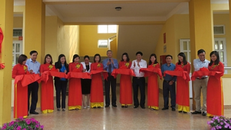 Vietsovpetro bàn giao các công trình trường học trị giá 15 tỷ đồng